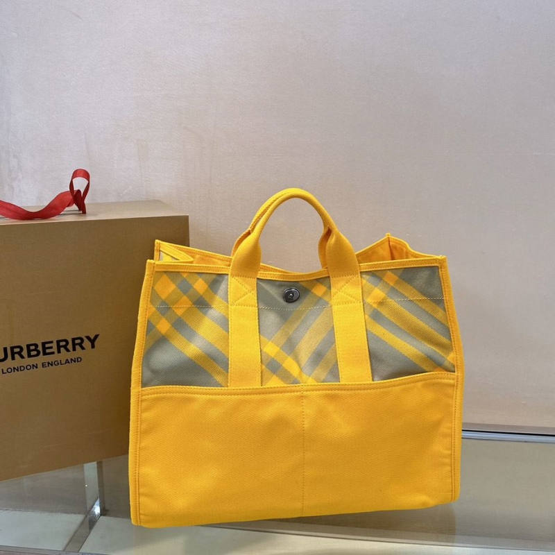 B**rry shopping bags